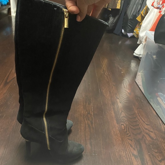Black suede Michael Kors boots - Picture 2 of 4